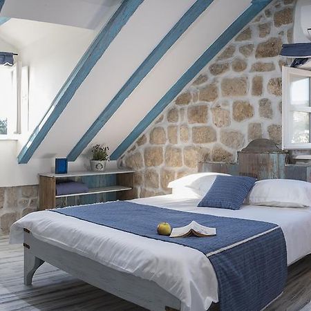 Guesthouse Rustico ดูบรอฟนิก ภายนอก รูปภาพ