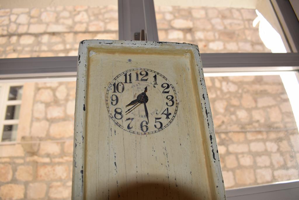 Guesthouse Rustico ดูบรอฟนิก ภายนอก รูปภาพ