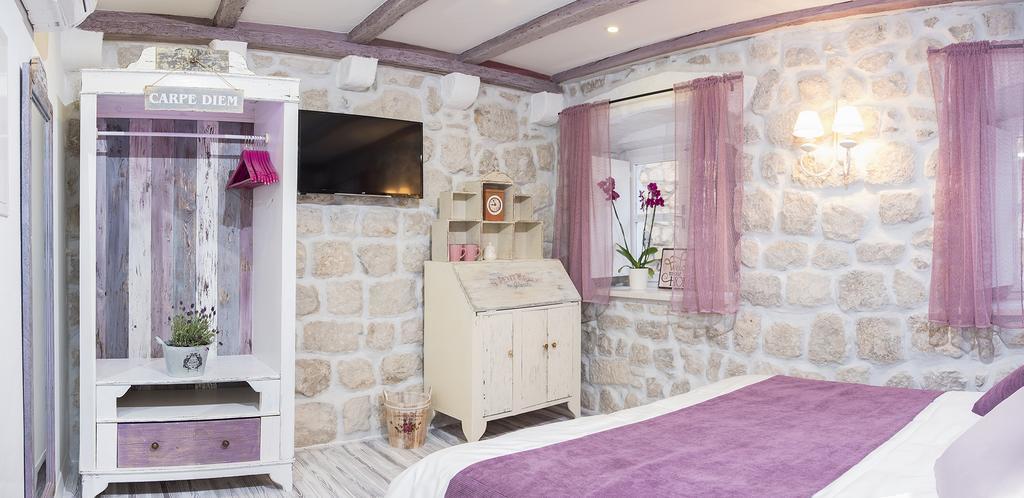 Guesthouse Rustico ดูบรอฟนิก ภายนอก รูปภาพ
